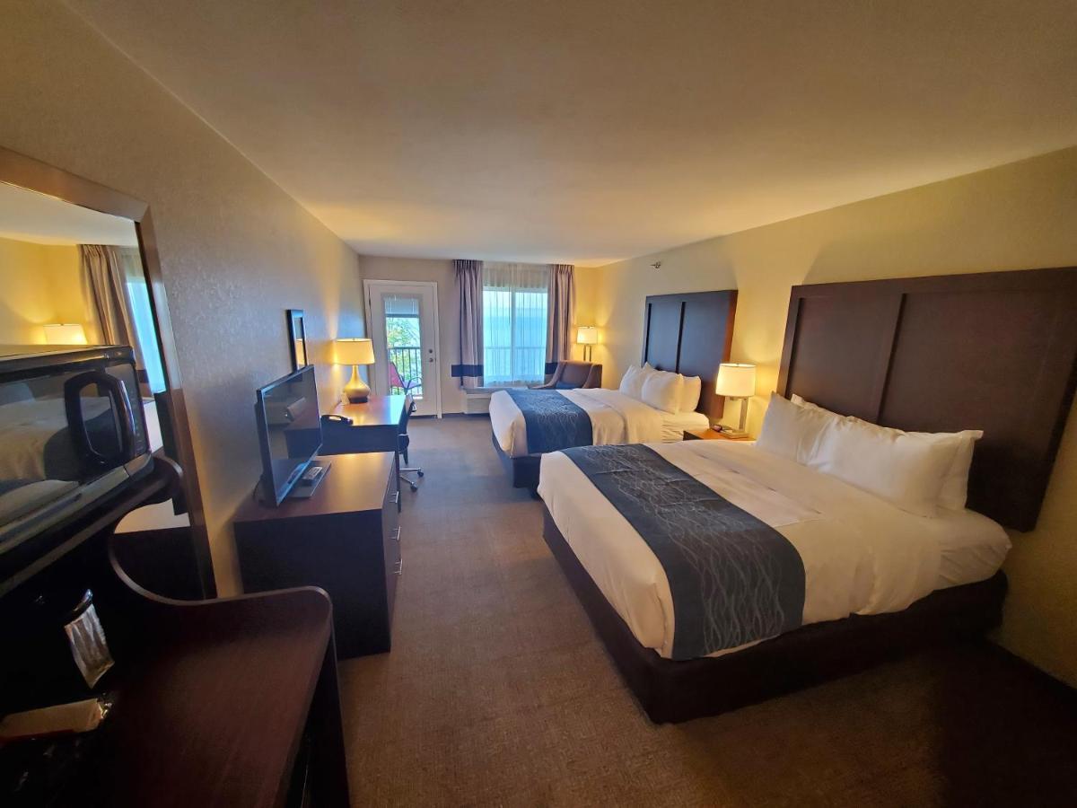 Comfort Inn & Suites Munising-Lakefront Eksteriør billede